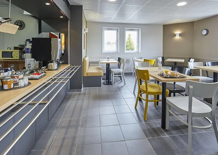 B&B Hotel Le Havre Harfleur 2 Hotel 2*