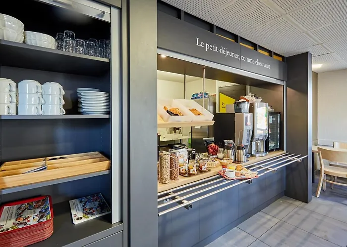 Hotel B&B Hotel Le Havre Harfleur 2 2*